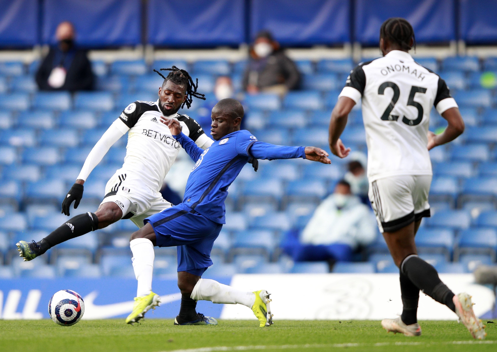 关于日本队横扫法国队,黄鸭组合刷新纪录的信息 关于日本队横扫法国队,黄鸭组合刷新纪录的信息