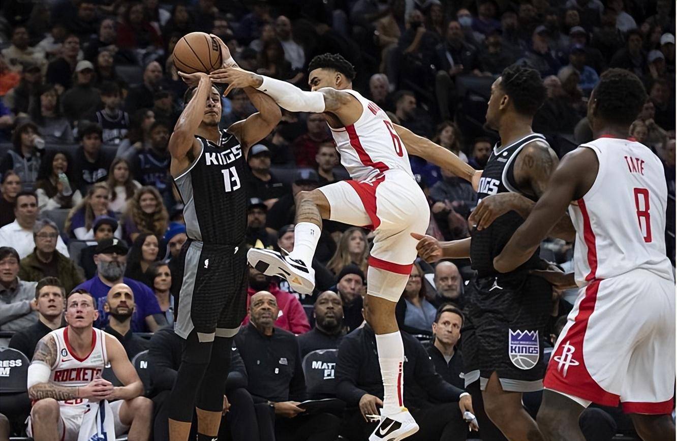 九游体育平台-拉沃尔杯轻取蒙特卡洛大师赛，穆雷高光表现