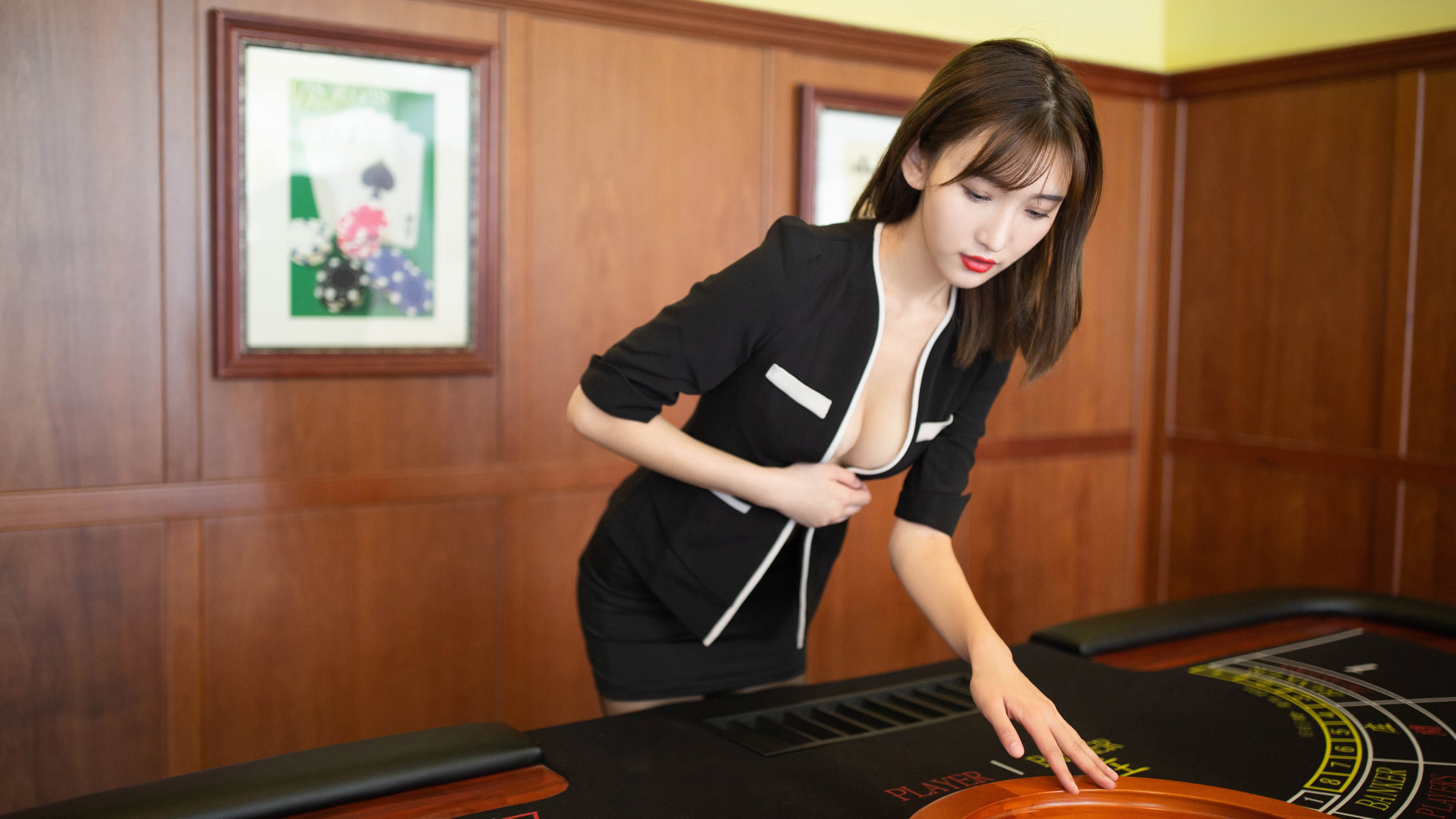 文班亚马成现代魔术师，他用无形之手捏碎快船节奏