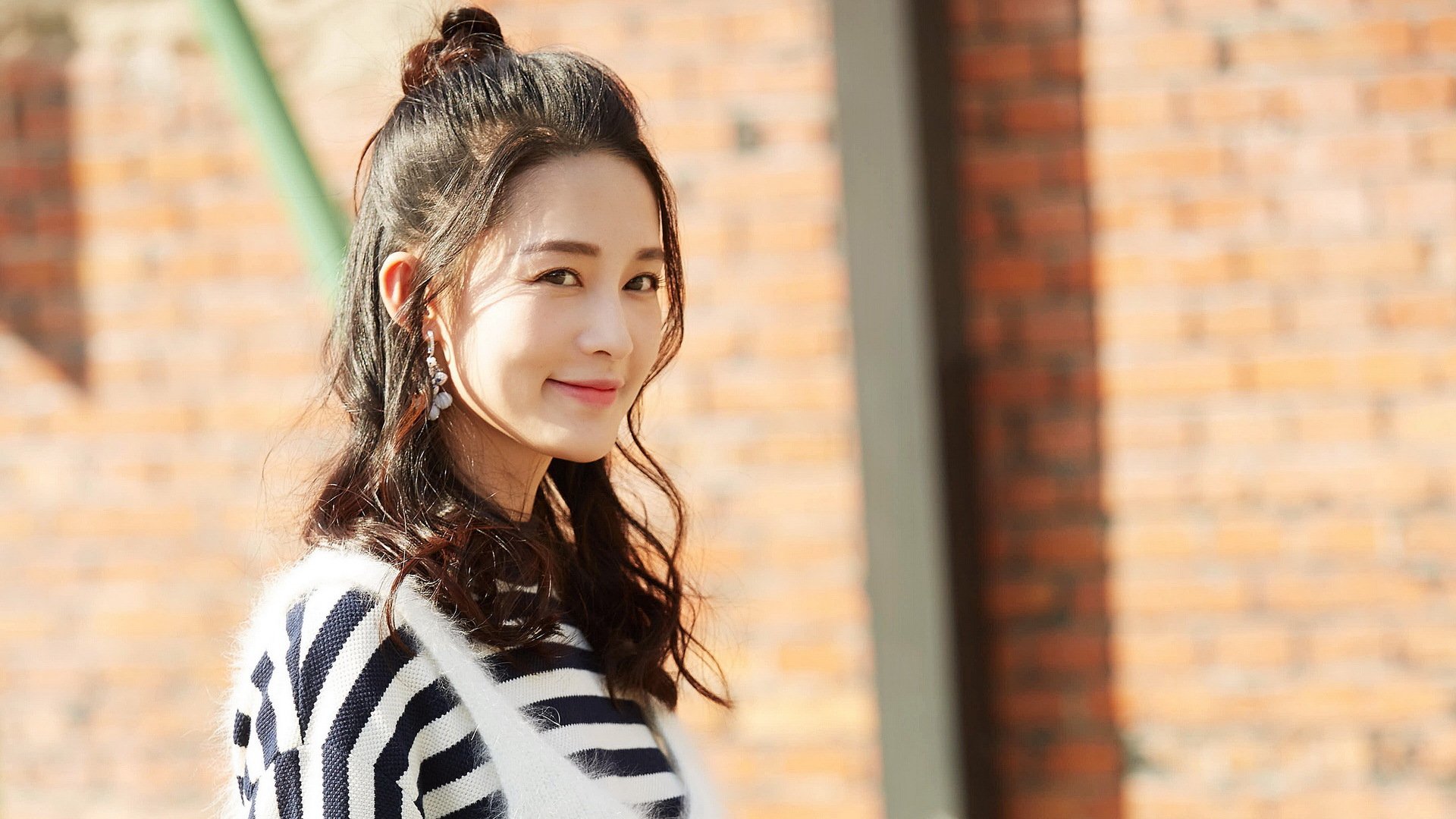 九游APP-奇迹绽放拉玛西亚，伊布化身摩洛哥之矛刺穿巴萨神话