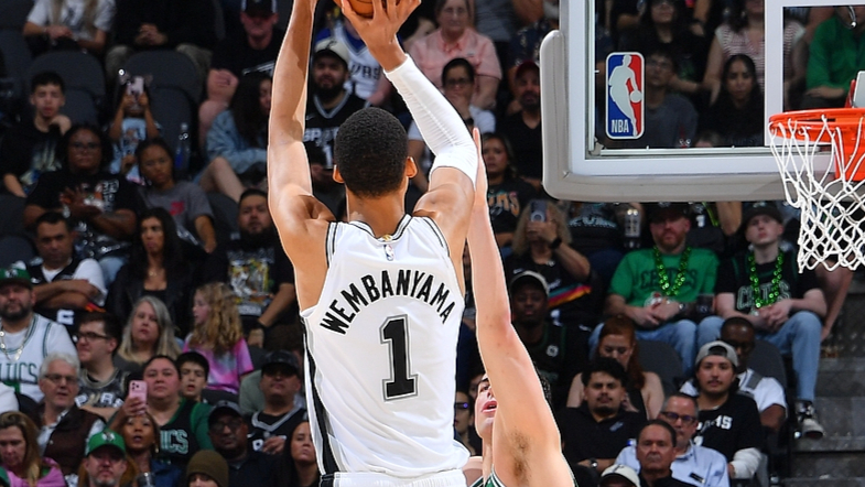 西亚卡姆爆发,凯尔特人末节带走广厦队 西亚卡姆爆发,凯尔特人末节带走广厦队