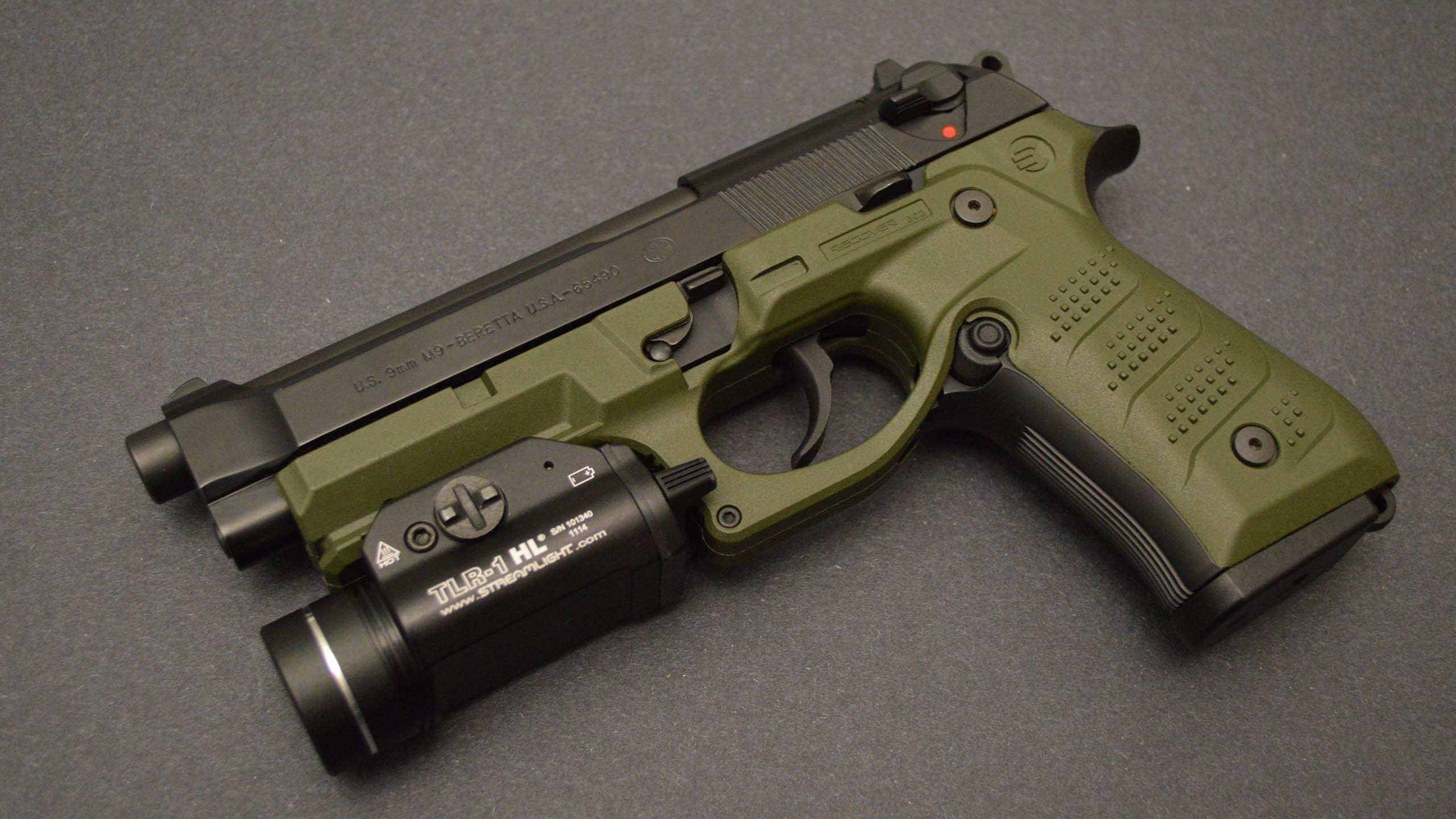 九游中国-密尔沃基万箭齐发，大场面先生霍姆格伦主宰关键时刻